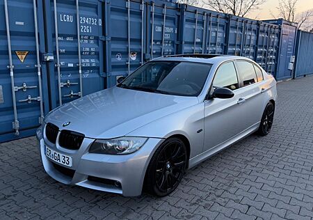 BMW 325i E90 N52