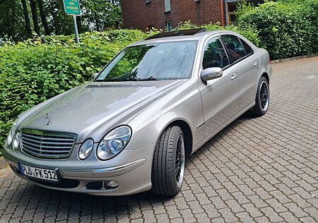 Mercedes-Benz 240
