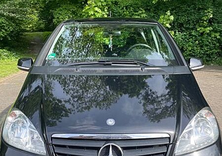 Mercedes-Benz A 160 AVANTGARDE BlueEFFICIENCY AVANTGARDE