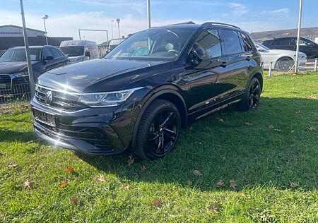 VW Tiguan Volkswagen R-Line eHybrid Black Style Matrix LED RFK
