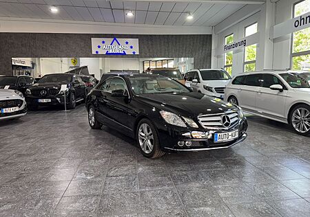 Mercedes-Benz E 200 CGI Coupe*BlEff.*Elegance*1.Hand*PDC*Leder