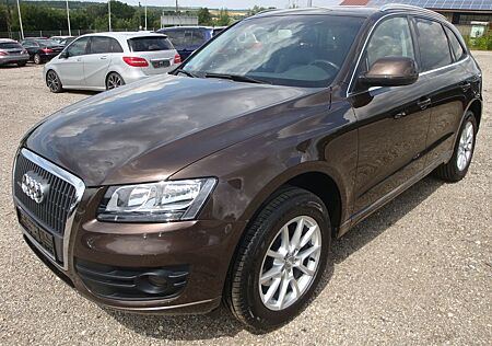 Audi Q5 2.0 TDI quattro *AHK/2.Hand/Scheckheft/Leder*