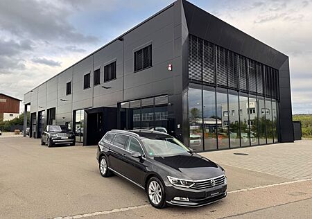 VW Passat Variant Volkswagen 2.0 TDI Highline Aut Leder LED Navi