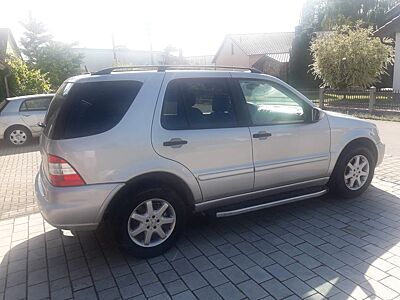Mercedes-Benz ML 350
