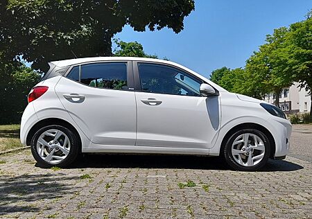 Hyundai i10 1.0 Trend*Klima, Sitzheiz., Lenkrheiz., PDC*