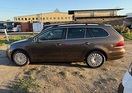 VW Golf Volkswagen 1.6 TDI Comfortline Variant