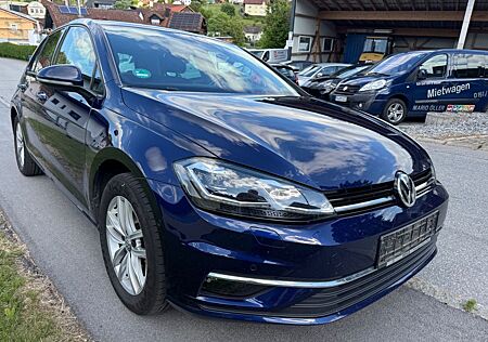 VW Golf Volkswagen VII Lim. Comfortline LED Sitzheizung