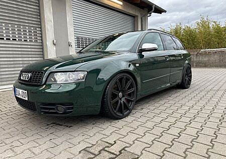 Audi S4 4.2 quattro Avant -