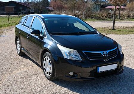 Toyota Avensis Combi Sol 1.8 Valvematic Sol