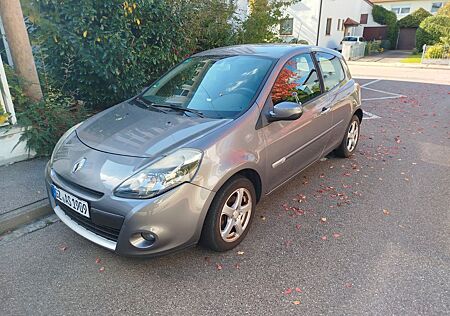 Renault Clio Dynamique TCE 100 Eco2 Dynamique