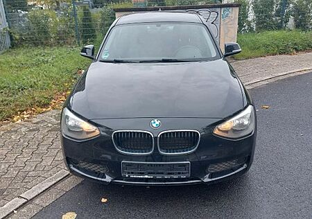 BMW 118i -