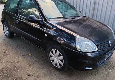 Renault Clio Clio1.2 Tūv Neu