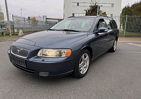 Volvo V70 Kombi 2.4 D Edition Comfort Scheckheft 2. Hd