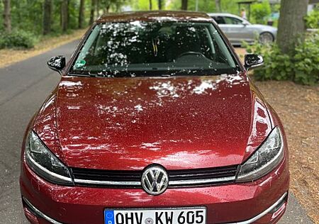 VW Golf Volkswagen 2.0 TDI SCR DSG IQ.DRIVE IQ.DRIVE