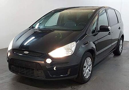 Ford S-Max Trend