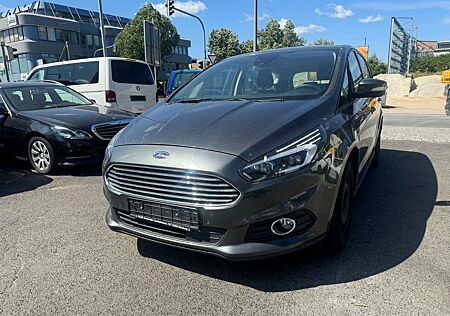 Ford S-Max Trend*Tempomat*Navi*Leder*Pano*