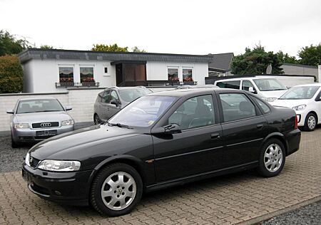 Opel Vectra Vectra1.8 16V Edition, Climatronic, Xeno, Leder