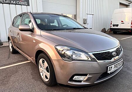 Kia Cee'd / Ceed