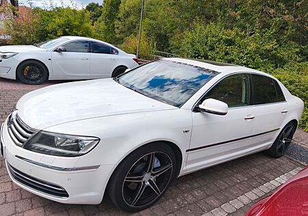 VW Phaeton Volkswagen 3.0 V6 TDI 4MOTION Tiptronic 5-Sitzer -