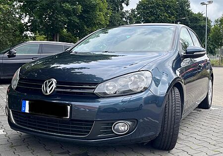 VW Golf Volkswagen 1.6 TDI Highline