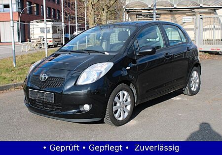 Toyota Yaris 1.3 Team "1.HAND"