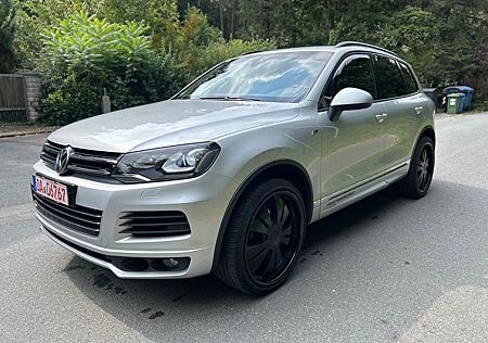 VW Touareg Volkswagen V6 TDI BMT R-Line Plus