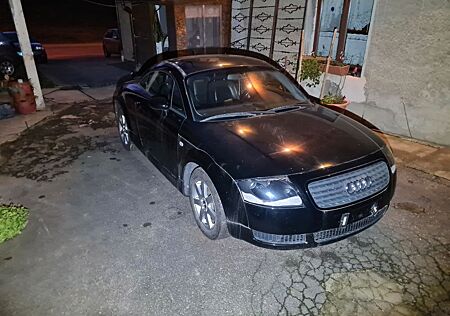 Audi TT Coupe 1.8T 180 PS fahrbereit