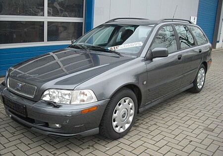 Volvo V40 2.0 Turbo/sehr gepflegt/TÜV neu