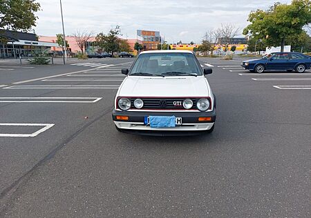 VW Golf Volkswagen 2 GTI