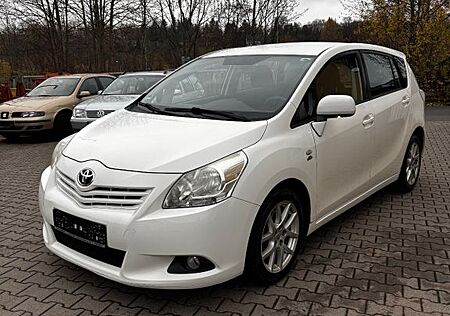 Toyota Verso Life 2.2 Klima 8Fach Alu