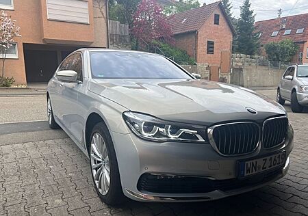 BMW 750Li xDrive -
