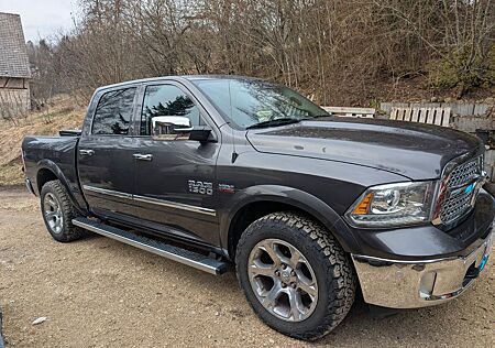Dodge RAM 1500 5,7L Laramie LPG 4x4 Unfallfrei Deutsch