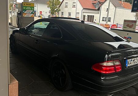 Mercedes-Benz CLK 230 KOMPRESSOR AVANTGARDE Avantgarde