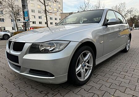 BMW 318i