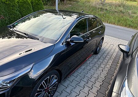 Kia Pro_ceed pro_cee'd / ProCeed 1.6 T-GDI DCT GT GT