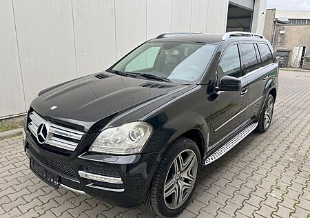 Mercedes-Benz GL 350 CDI AMG Line 4Matic.AHK.SHZ.7 Sitze