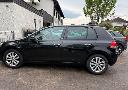 VW Golf Volkswagen 1.6 TDI Style Variant Style