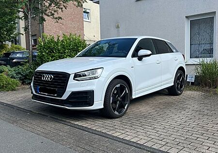 Audi Q2 1.4 TFSI COD S tronic sport sport