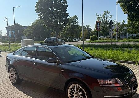 Audi A6 2.4 multitronic -