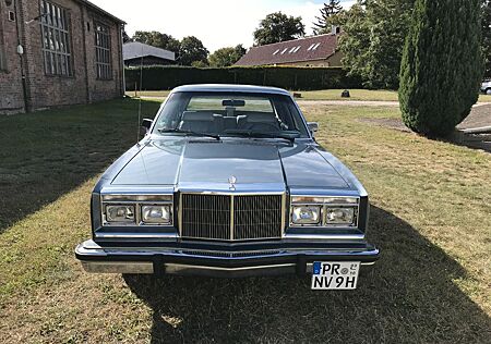 Chrysler New Yorker