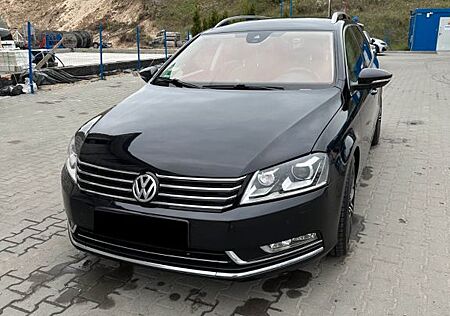 VW Passat Variant Volkswagen Passat B7 2.0 BlueTDI Variant XENON*DSG*BUSINESS