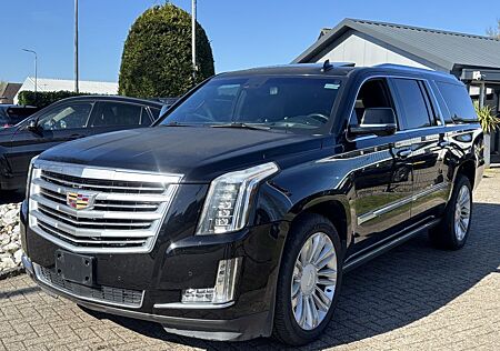 Cadillac Escalade 6.2 V8 ESV Platinum 2016 LEES BESCHRIJV