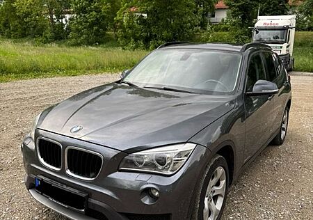 BMW X1 xDrive20d - AUT | PANO | TMP | NAV