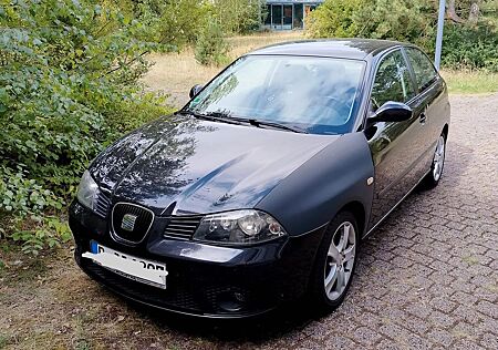 Seat Ibiza 1.4 16V TÜV NEU TOP