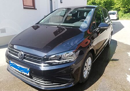 VW Golf Volkswagen 1.0 TSI Sportsvan AHK