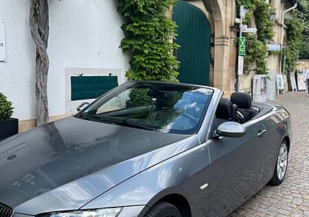 BMW 325i Cabrio E93 - wenig Kilometer - unverbastelt