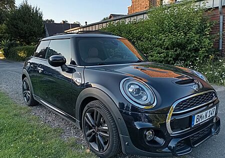 Mini Cooper S S, Pano, LED, KAM, Harman Kard.