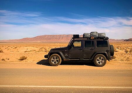 Jeep Wrangler 2.8l CRD Unlimited Sahara Automatik...