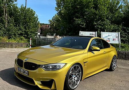 BMW M4 Coupe | Deutsches Fzg. | H&K | Head-Up
