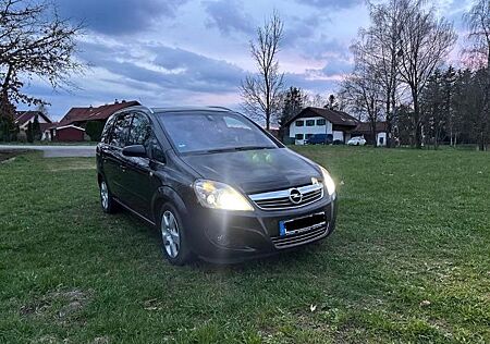 Opel Zafira 2.2 direct Automatik -
